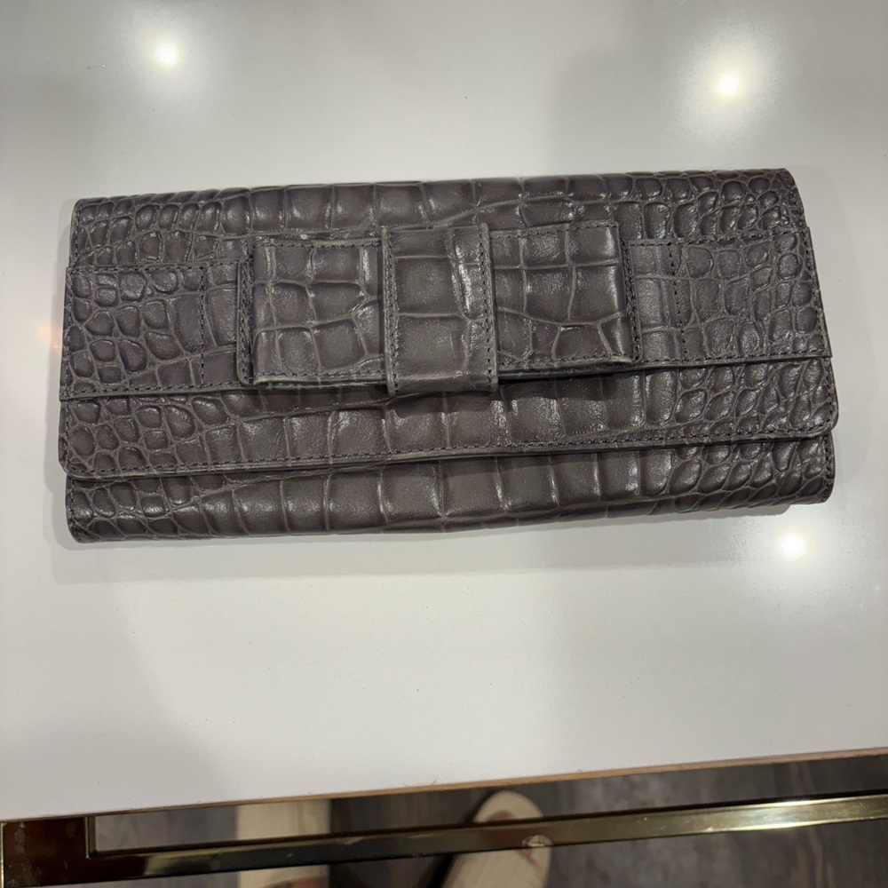 Mk Micheal kors matte grey finish embossed crocodile bow clutch clean leather